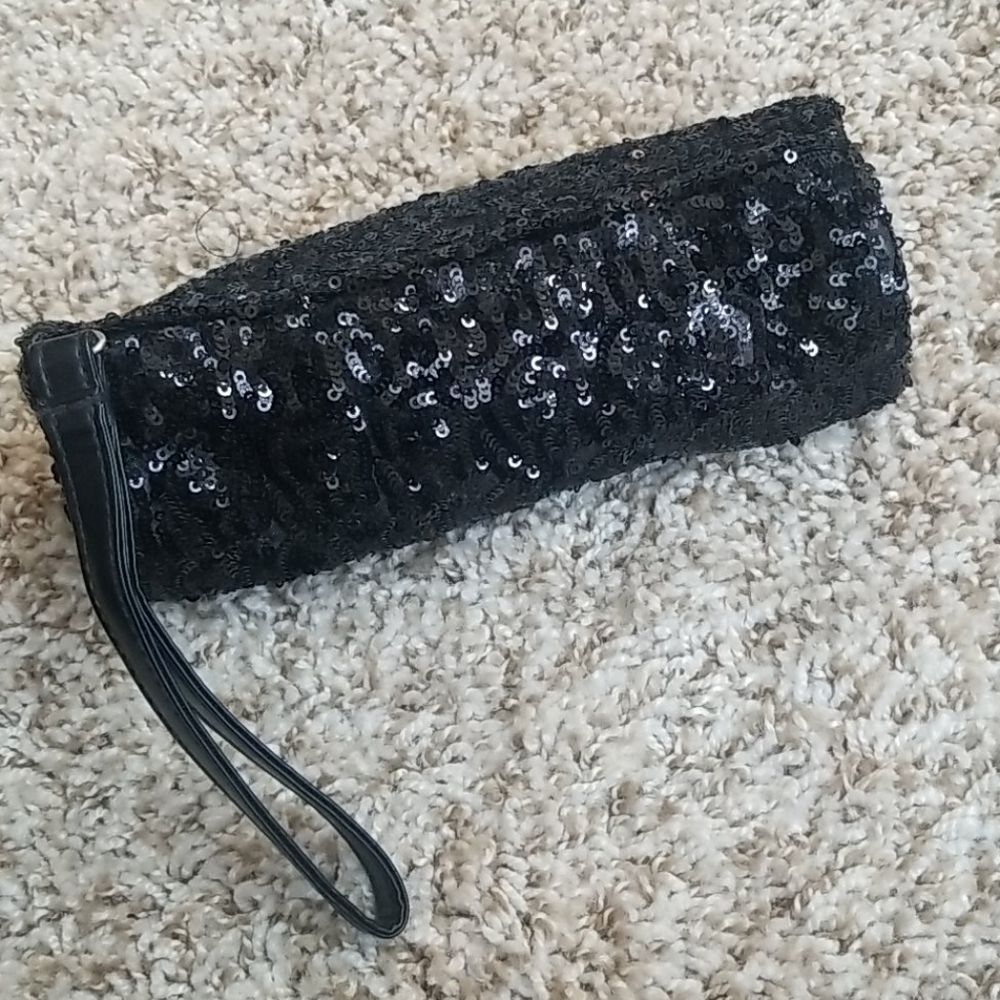 🌸 aeropostale y2k black sequin pencil case bag